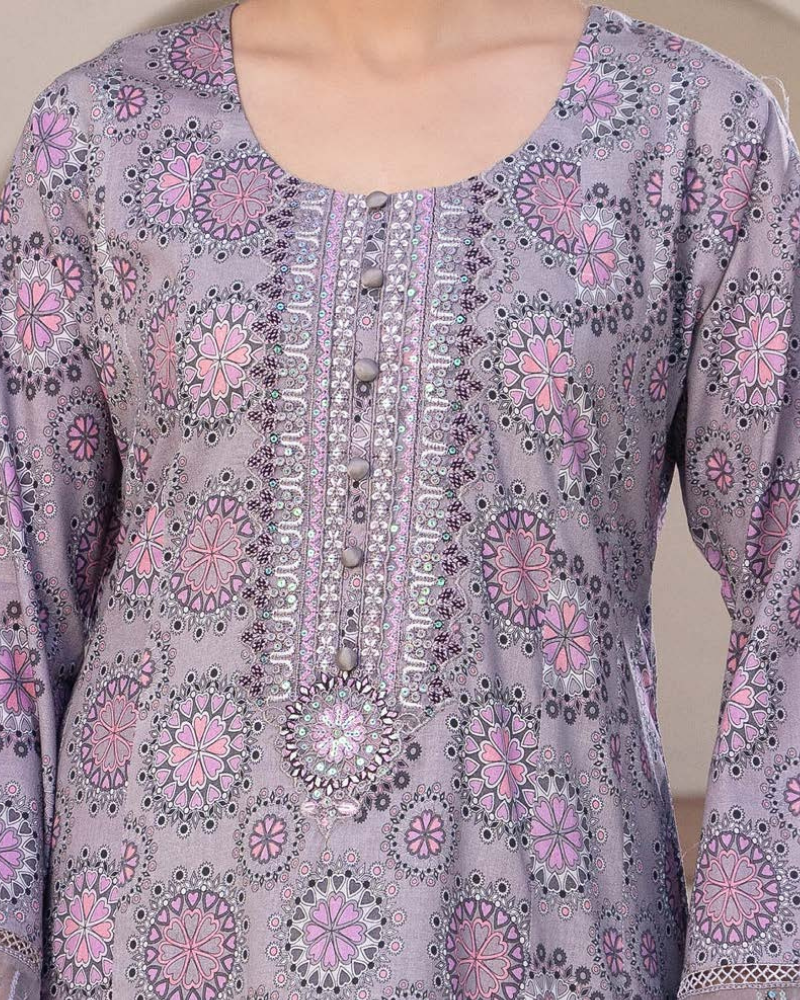 Grey Pink Slub Dhanak Embroidered 3 Piece Suit with Twill Shawl - Image 4